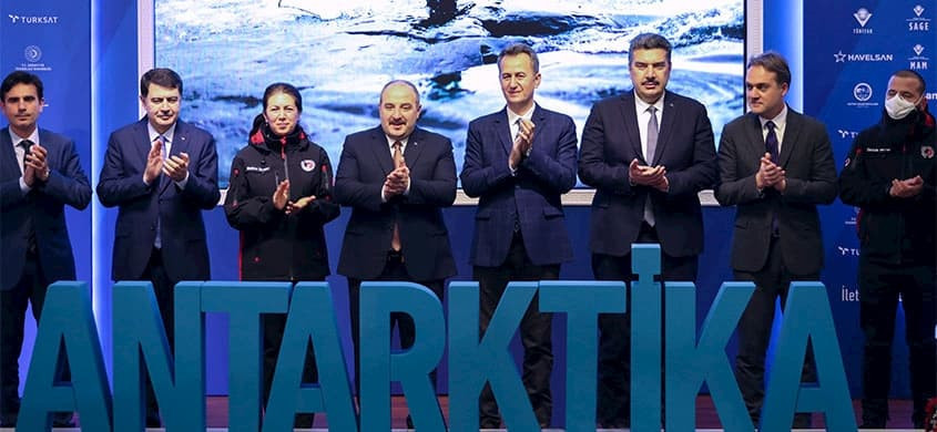 Ilk Gorevi Kutuplar